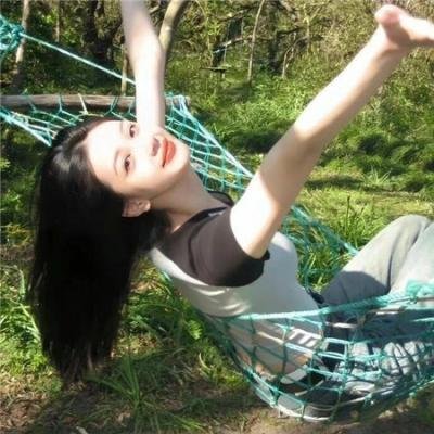 全家偷听反派心声，我负责篡改